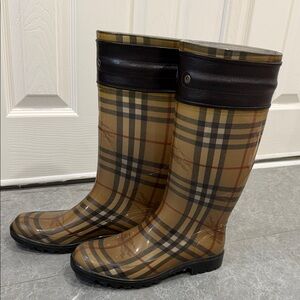 Burberry Tan and Black Plaid Rain Boots